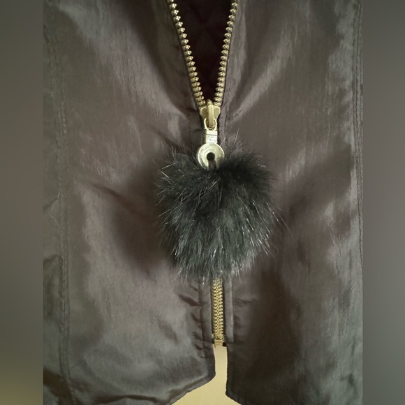 Harricana par Mariouche Recycled Fur vest - Picture 4 of 4